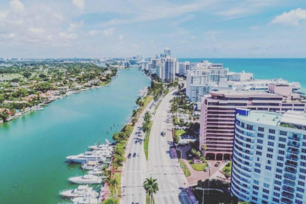 Alexander 511 Beachfront Condo With 2 Pools, Direct Beach Access, Sauna, Tikki Bar Miami Beach Zewnętrze zdjęcie